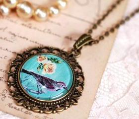 Green bird pendant, glass bird pendant, bird necklace, glass bird necklace
