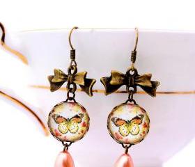 Butterfly and pearl dangle picture earrings, drop pearl earrings, butterfly earrings, pink pearl jewelry