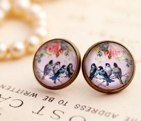 Vintage style swallow earrings, bird stud earrings, romantic earrings, bird jewelry, gift for her
