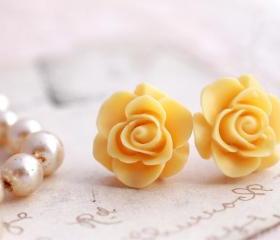 Yellow rose earrings, yellow flower earrings, yellow studs, bridesmaid jewelry